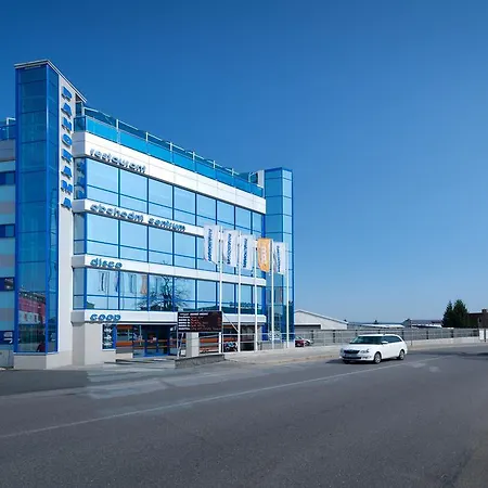Oc Panorama Hotel Velké Meziříčí
